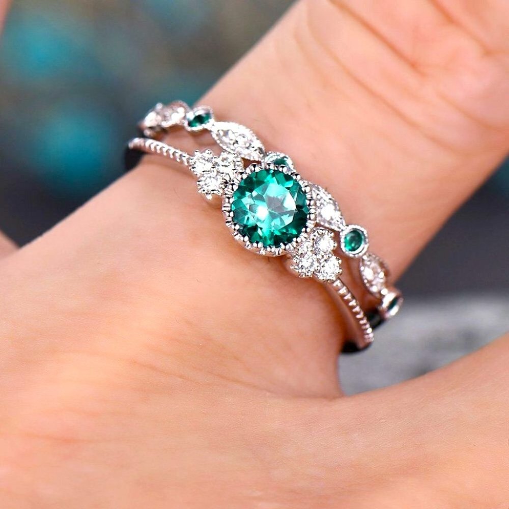 New Bridgeton Regency Era 925 Silver Round Brilliant Cut Emerald Diamond Set